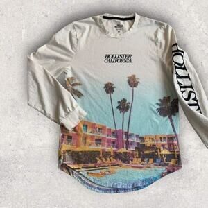 Hollister boys long sleeve t-shirt size XS